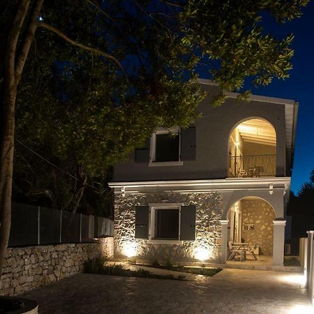 Avali Luxury Houses Gaios Exterior foto